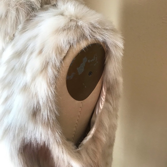 Faux Fur Vest by Coldwater Creek Size L - Picture 5 of 16